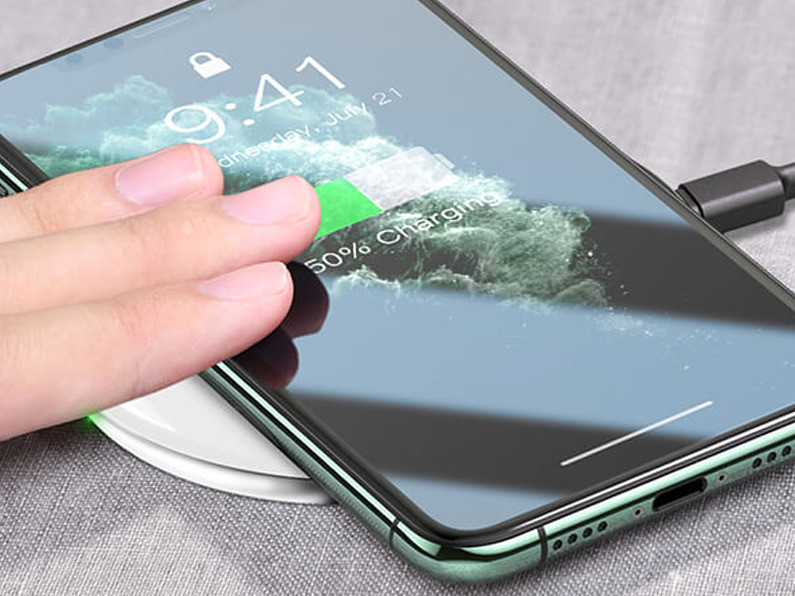 Bežični USB-C punjač za telefon slušalice i sat MagSafe 15W BASEUS