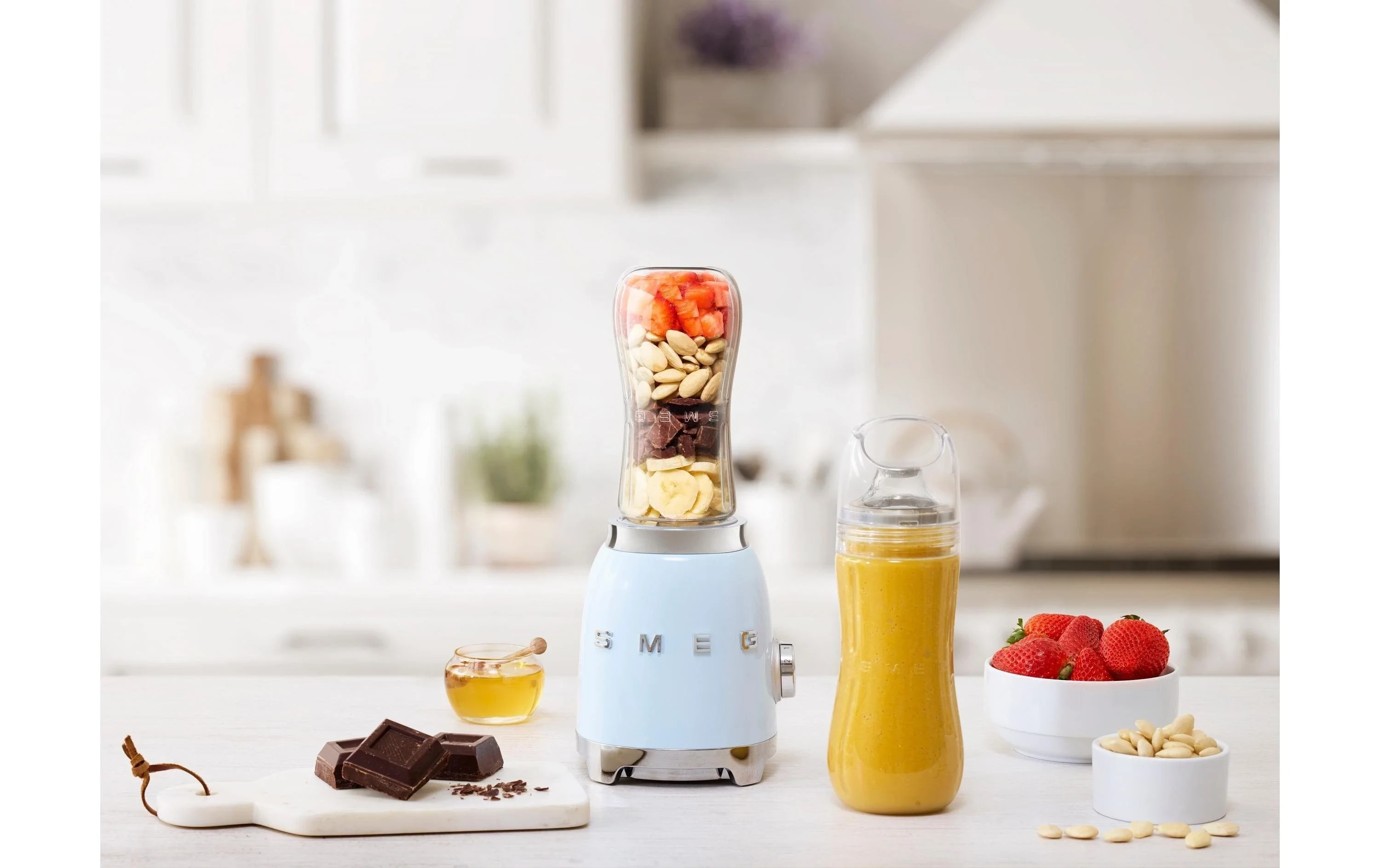 Blender SMEG PBF01PBEU