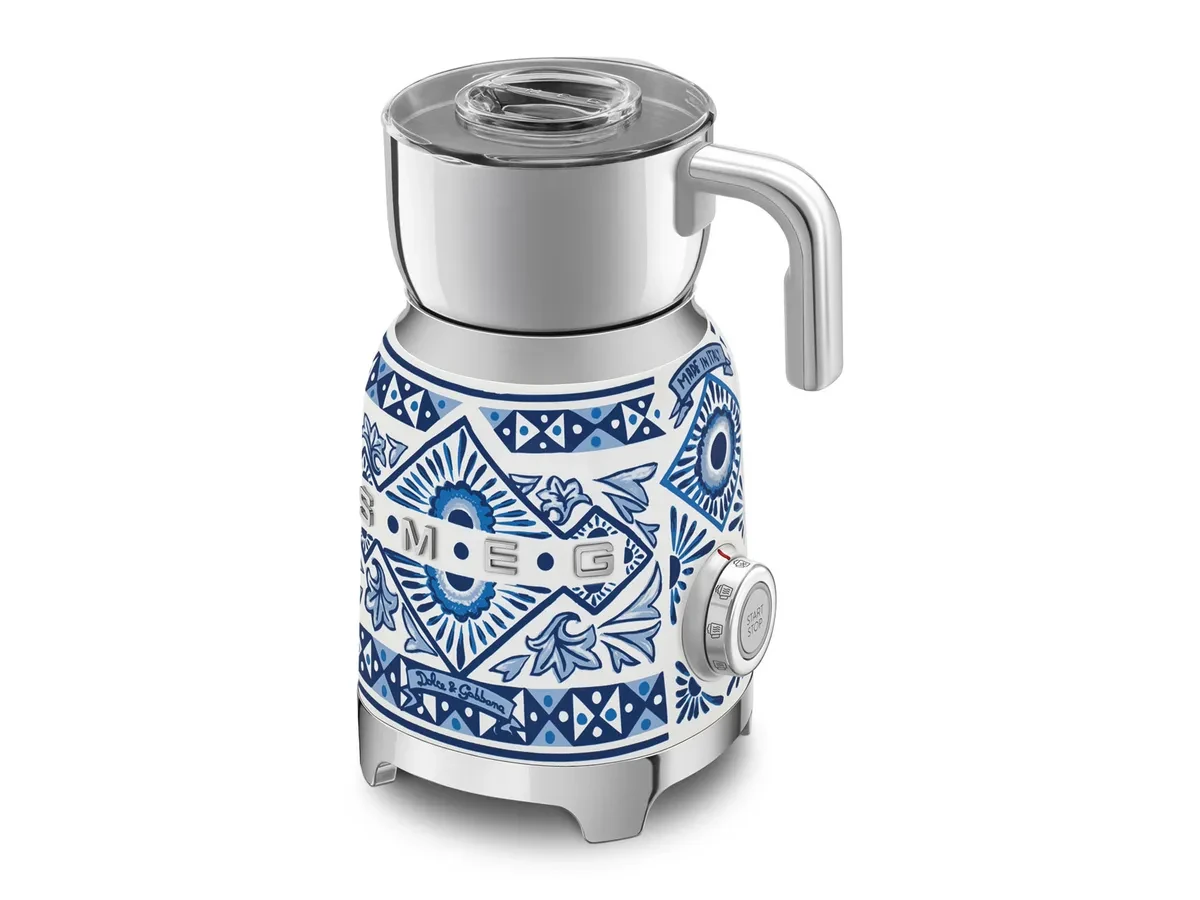 Pjenilica za mlijeko SMEG MFF01DGBEU