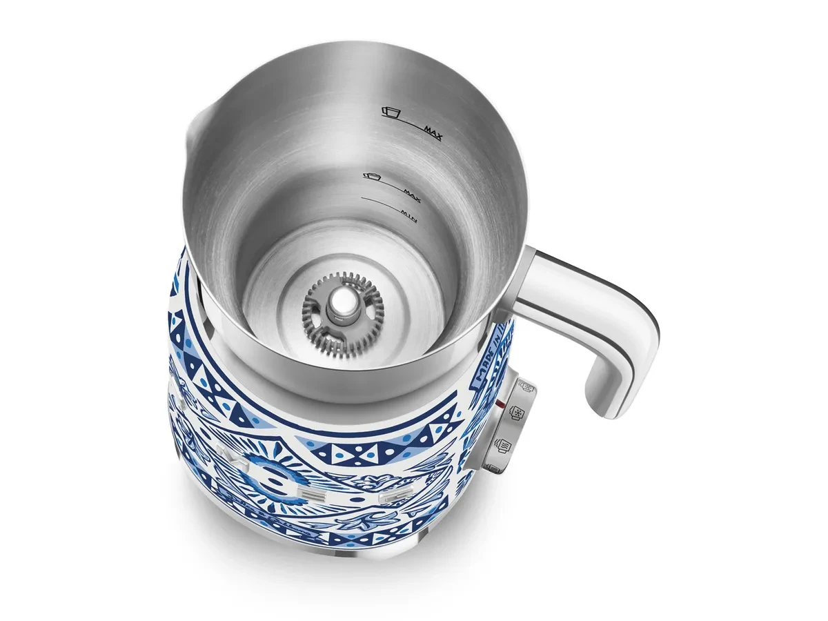 Pjenilica za mlijeko SMEG MFF01DGBEU