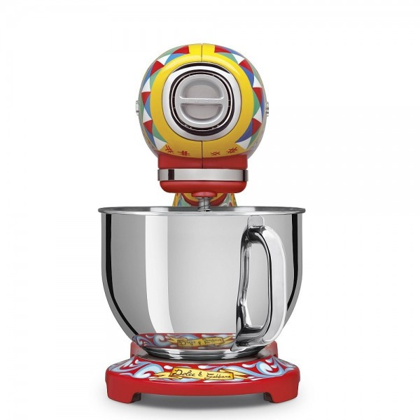 Kuhinjski robot SMEG SMF03DGEU