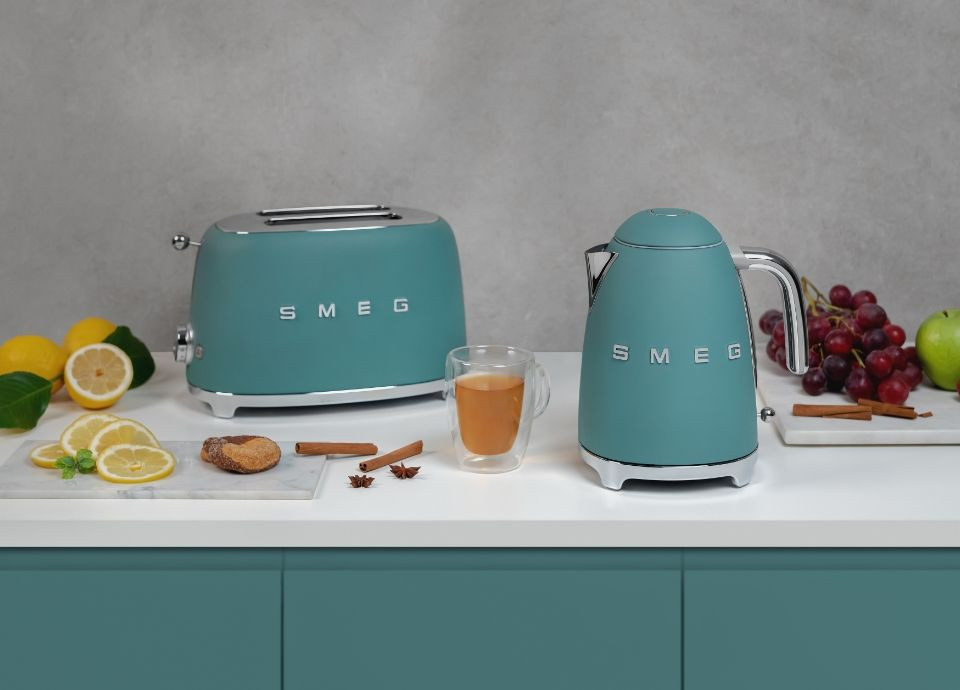 Toster SMEG TSF01EGMEU