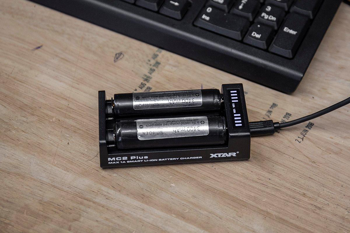 Punjač baterija sa  XTAR-MC2PLUS